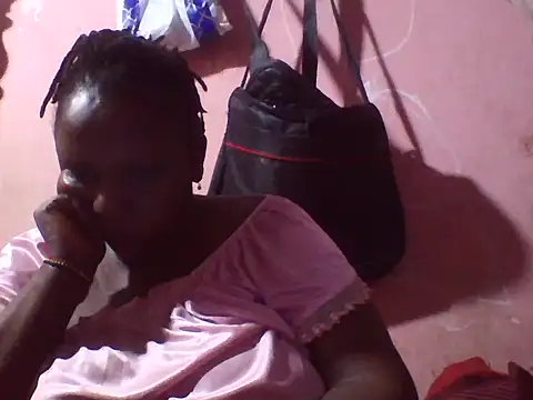 Snapshot of big_clits chatting on June 3, 2026, 3:31 am big clits online show from June 3, 2026, 3:31 am