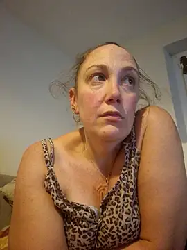 Wisie Cutie online show from November 4, 2025, 10:53 pm