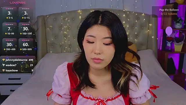 Snapshot of Wendy__Hills chatting on December 24, 2024, 12:33 pm Wendy Hills online show from December 24, 2024, 12:33 pm