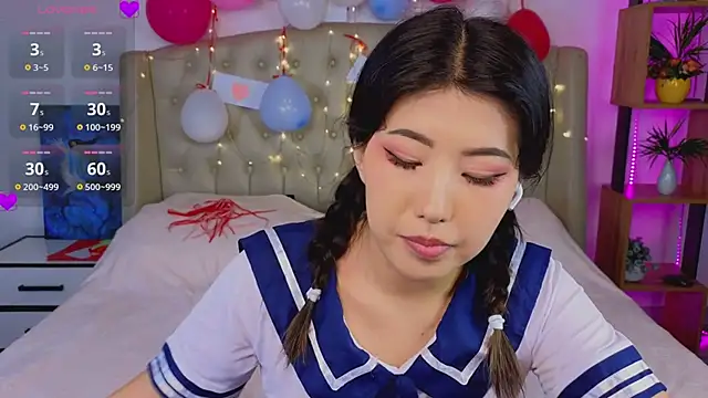 Snapshot of Wendy__Hills chatting on February 12, 2025, 3:49 pm Wendy Hills online show from February 12, 2025, 3:49 pm