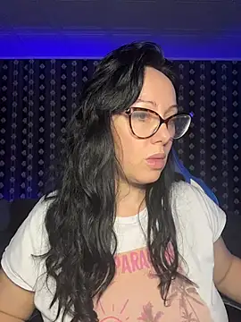 AnnaAnn online show from October 24, 2025, 3:08 pm