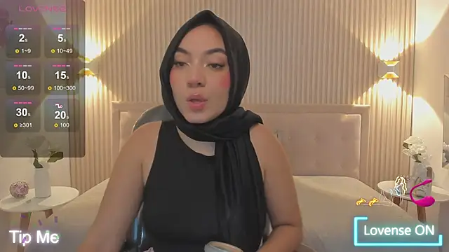 Sooffii 1 online show from December 11, 2024, 2:19 am