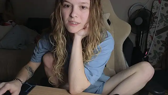 Nate   online show from November 25, 2025, 4:12 am