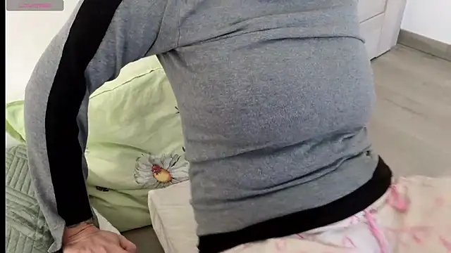 Claraxxxxx online show from March 4, 2025, 12:12 pm