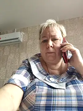 EffectFiona online show from March 22, 2025, 11:00 am