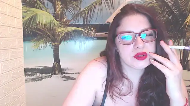 Queen  Natasha online show from April 29, 2026, 9:32 pm