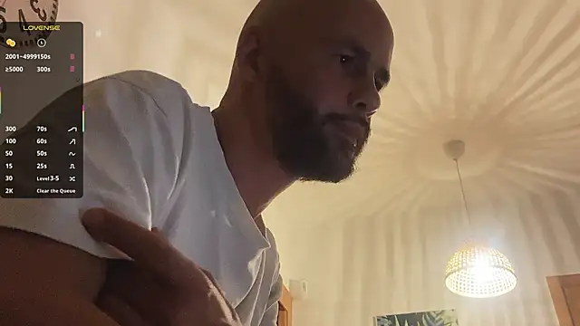 Snapshot of tim_beard chatting on September 23, 2025, 11:19 pm tim beard online show from September 23, 2025, 11:19 pm