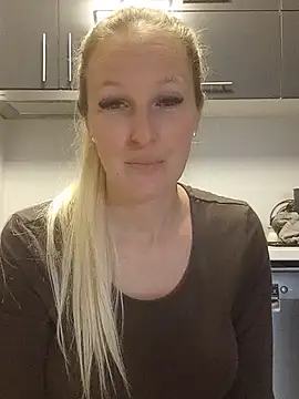 MaviePearl online show from January 23, 2025, 9:08 am