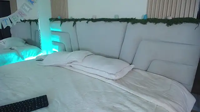 Miss Loise online show from March 31, 2026, 4:02 am