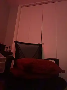 wishwashhy22 online show from March 5, 2026, 4:41 am