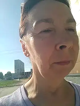 Celine Faer1 online show from June 2, 2026, 2:13 am