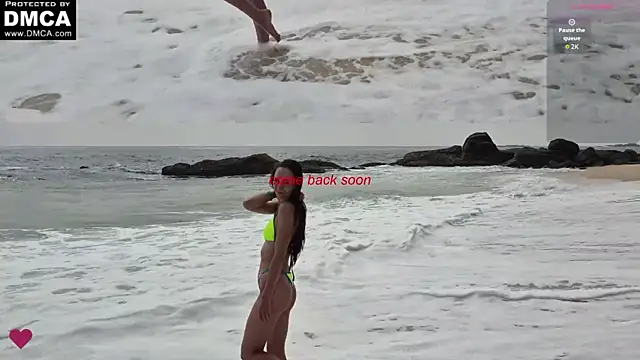 Kate001 online show from April 15, 2026, 4:41 am