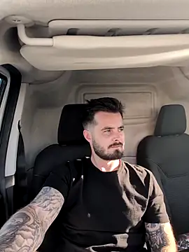 Snapshot of Brightspark22 chatting on April 8, 2026, 7:41 am Brightspark22 online show from April 8, 2026, 7:41 am