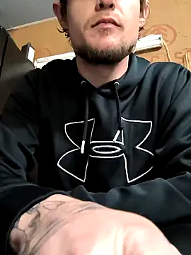 Snapshot of Midwestalpha chatting on February 23, 2025, 8:28 am Midwestalpha online show from February 23, 2025, 8:28 am