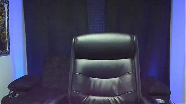 jhonnysnow17 online show from December 21, 2025, 3:57 am