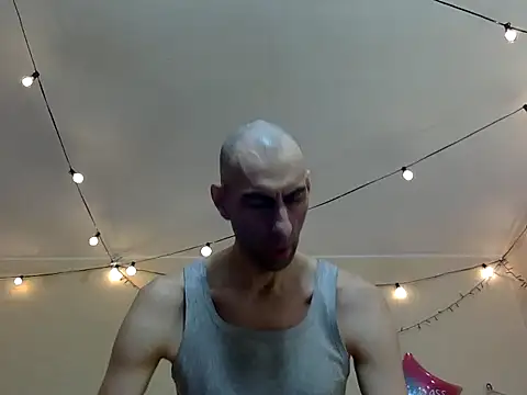 Snapshot of HandsomeAlfie chatting on October 8, 2025, 2:31 am HandsomeAlfie online show from October 8, 2025, 2:31 am