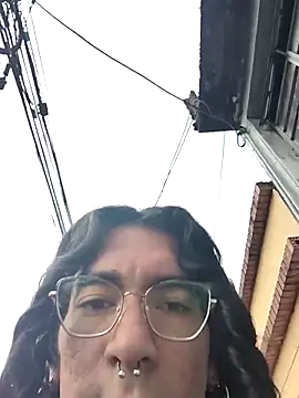 mal x online show from March 10, 2026, 11:37 am