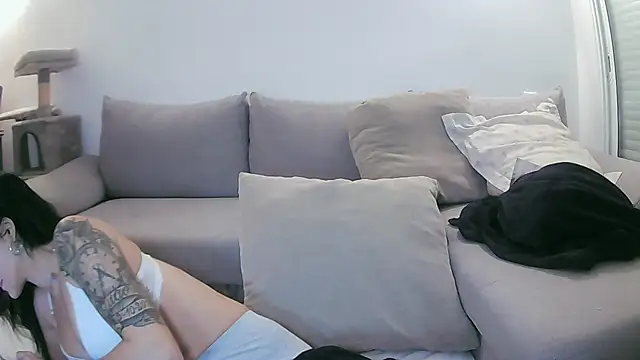 secretoeternoo online show from January 23, 2025, 11:26 pm