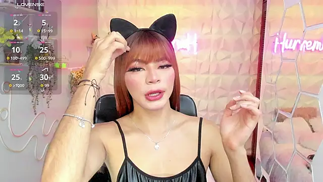 hurrencam online show from September 24, 2025, 1:03 pm