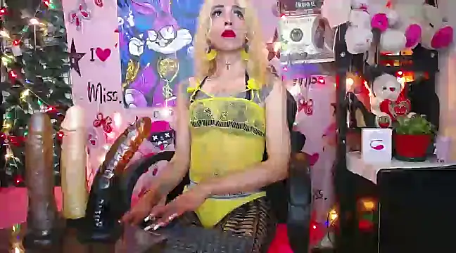 flaquita corall online show from March 19, 2025, 10:20 pm