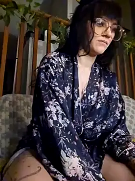 anyalikestosuck online show from December 11, 2024, 1:39 pm