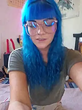 anyalikestosuck online show from September 28, 2025, 9:09 pm