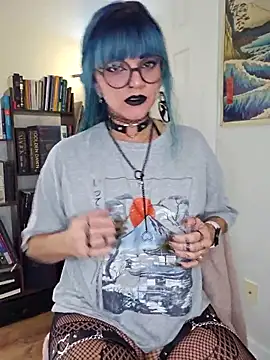 anyalikestosuck online show from November 20, 2025, 8:52 pm