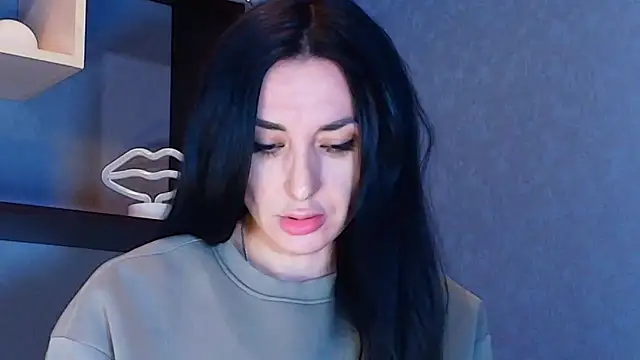 Siaconna online show from March 12, 2025, 6:29 am