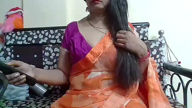 NautyBabe online show from November 27, 2025, 6:10 pm