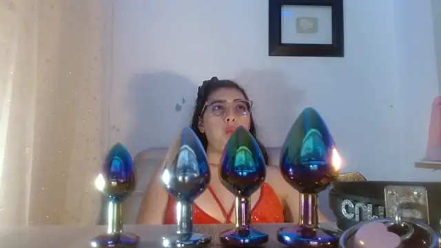 DaMikaela  online show from February 12, 2026, 6:58 pm