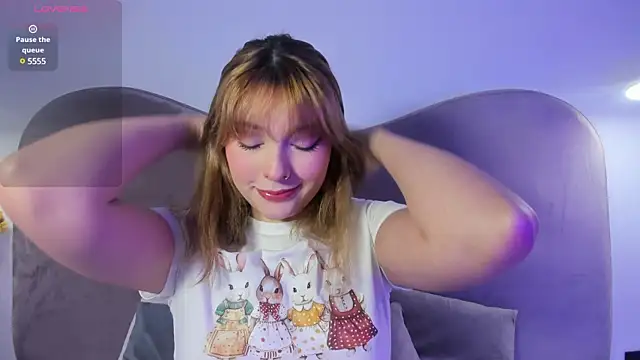 Ania jones online show from February 17, 2025, 8:26 pm