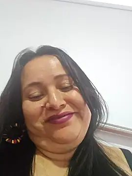 sammyEvans   online show from March 7, 2025, 7:27 pm