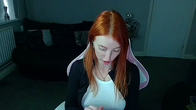 Red firesquirt online show from January 27, 2025, 3:28 pm