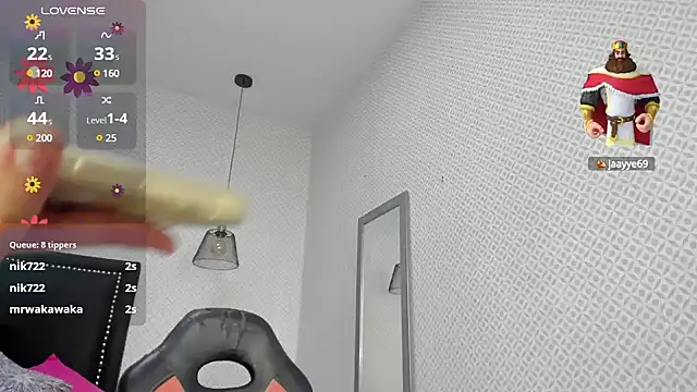 LORENADAVIES online show from February 11, 2025, 11:32 am