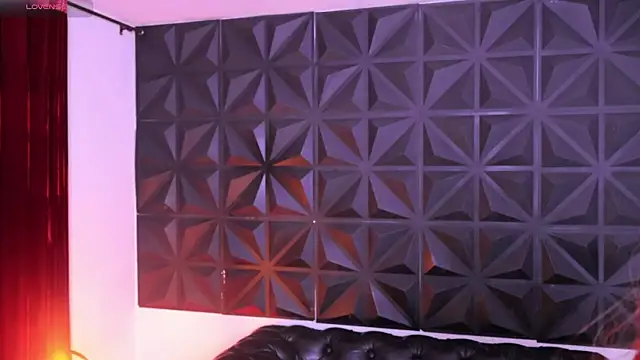 Misselektra   online show from March 15, 2025, 3:51 am