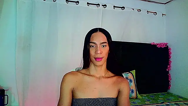 carmen14 online show from November 18, 2025, 2:17 am