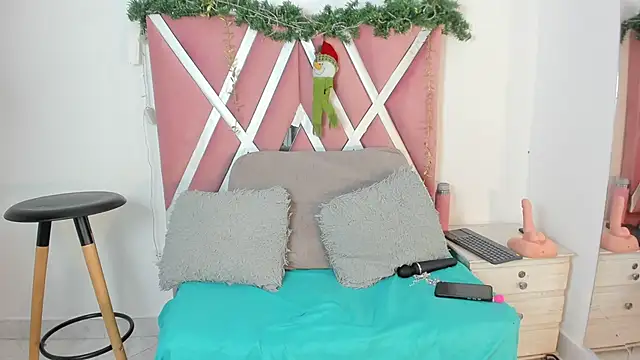 alanismorgan online show from November 22, 2025, 4:39 pm