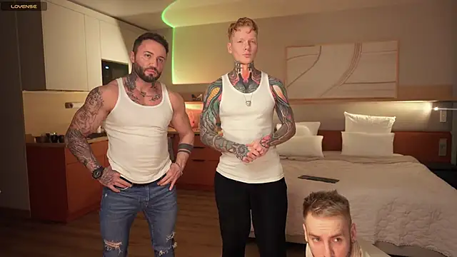 enjoy me online show from October 23, 2025, 3:33 pm