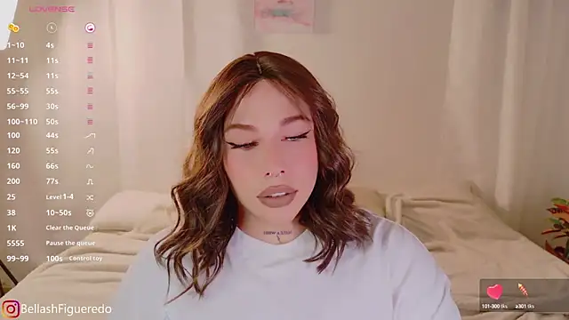 IsabellaFigueredo   online show from February 17, 2025, 7:26 am