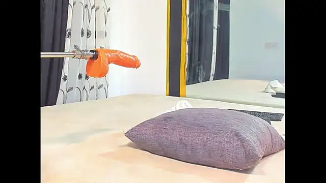 Yummy squirter online show from January 25, 2025, 5:07 am