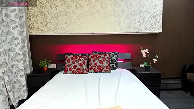 Donna Evans online show from January 25, 2025, 12:17 am