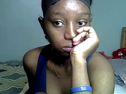 Snapshot of Enkarxx chatting on February 25, 2025, 12:03 pm Enkarxx online show from February 25, 2025, 12:03 pm