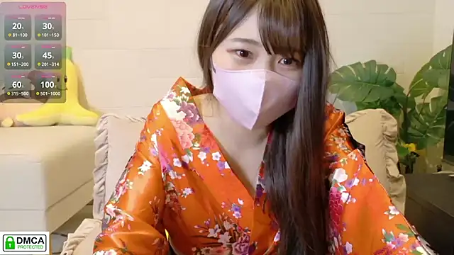 SUZU  online show from March 30, 2026, 1:12 pm