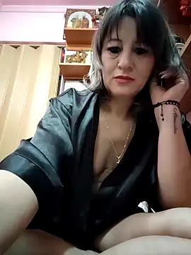 naughtymilfT online show from November 20, 2025, 7:52 am