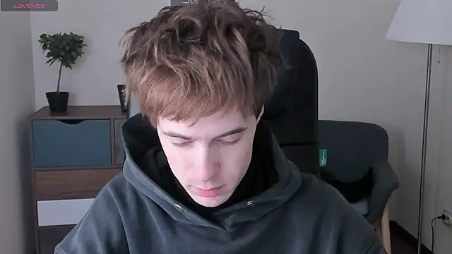  tokyo ghoul online show from February 15, 2025, 10:11 am