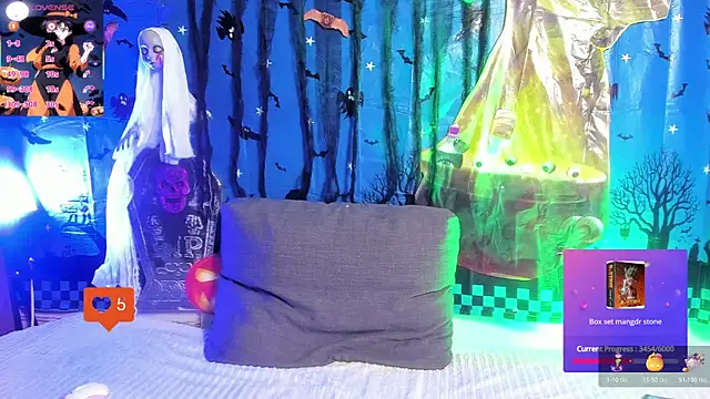 Valeera Evans8 online show from October 29, 2025, 12:24 am