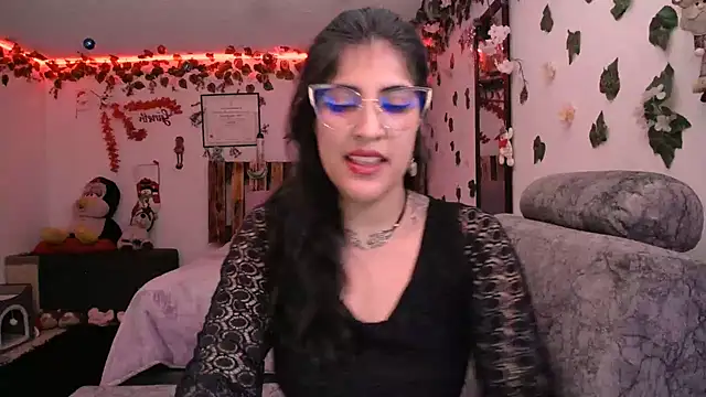 Snapshot of azahar__ziiz chatting on December 28, 2024, 5:12 am azahar  ziiz online show from December 28, 2024, 5:12 am