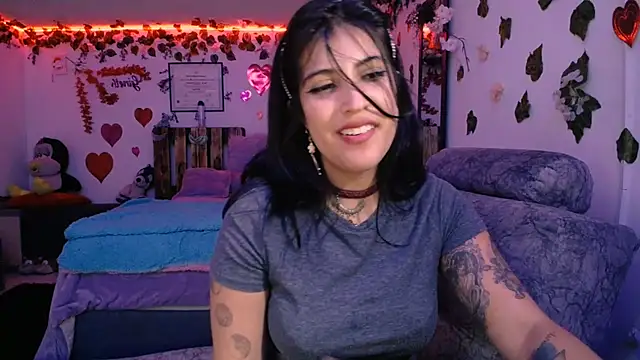 Snapshot of azahar__ziiz chatting on February 21, 2025, 10:37 pm azahar  ziiz online show from February 21, 2025, 10:37 pm