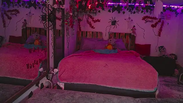 Snapshot of azahar__ziiz chatting on October 19, 2025, 2:12 am azahar  ziiz online show from October 19, 2025, 2:12 am