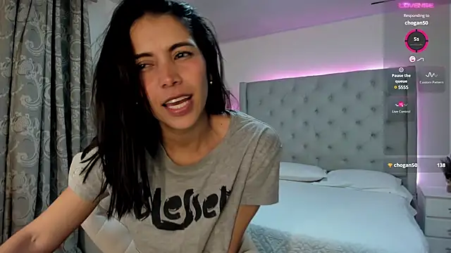 andykiuty online show from January 30, 2025, 7:48 pm